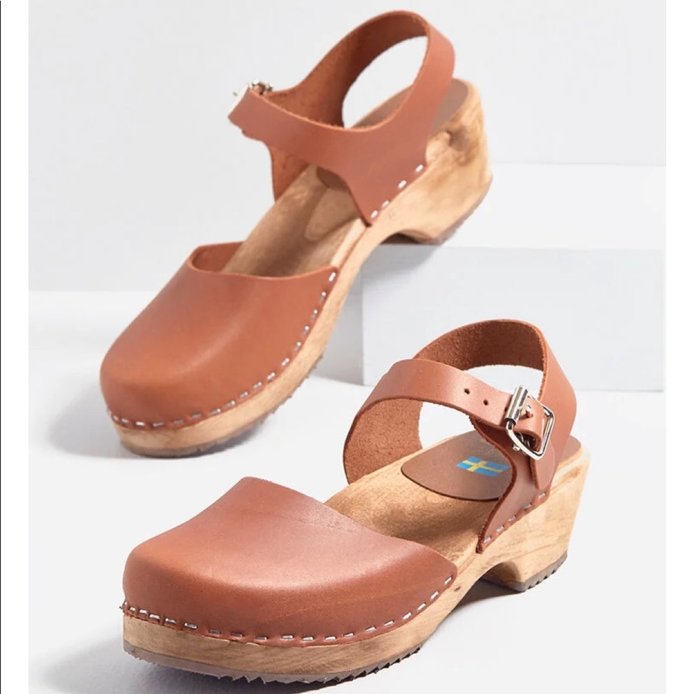 MIA Sofia Clogs